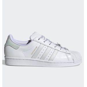 Adidas Superstar Sneakers